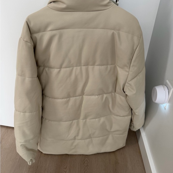 Beige Puffer Jacket - Urban Code - Picture 3 of 3